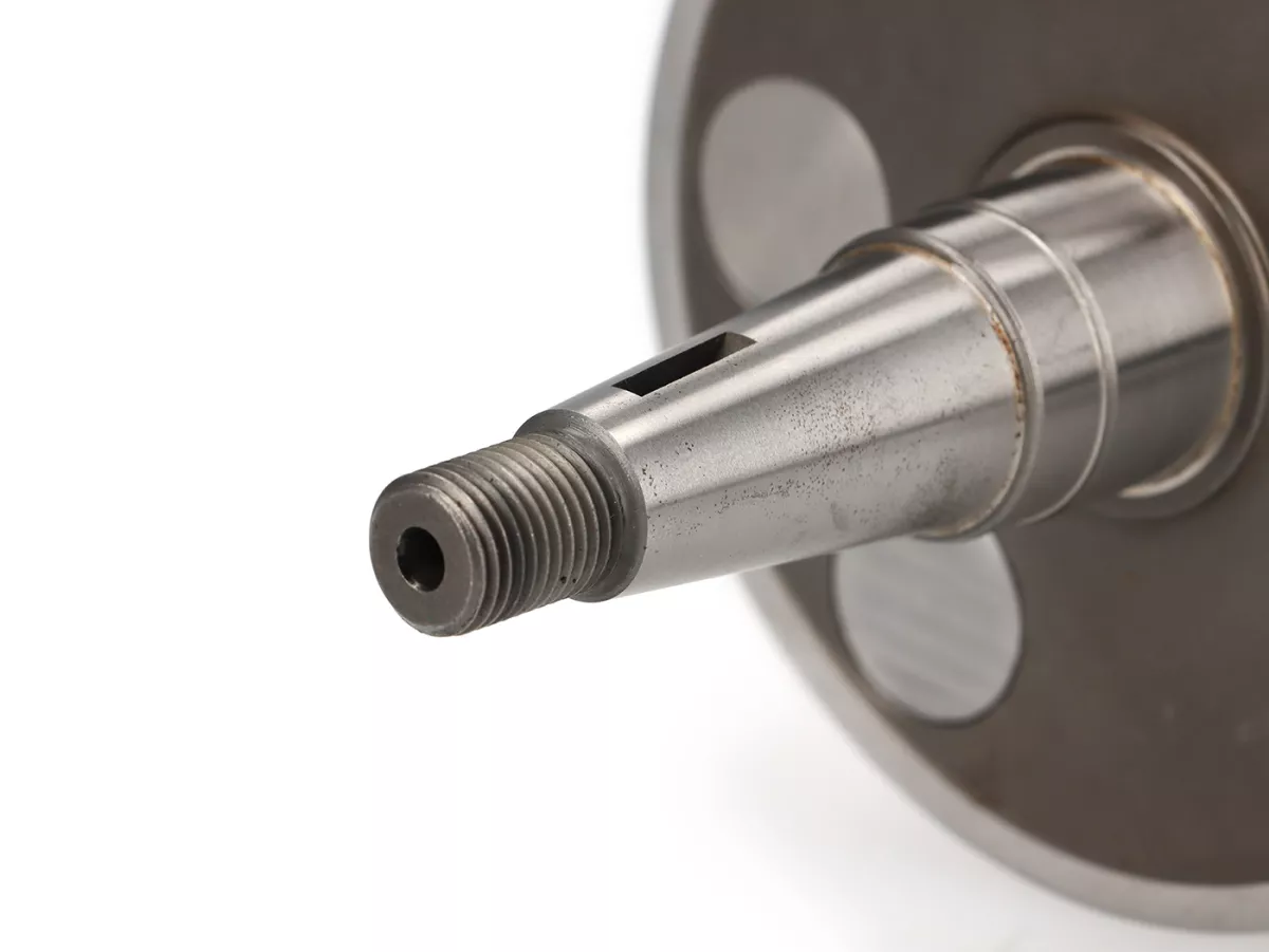 Vevaxel -BENELLI extra brett insug med roterande ventil (insugsgaffel=21mm, vevhuset måste spindlas )- 60mm slaglängd, 126mm vevstake- Vespa PX - passar Quattrini M244/VMC244