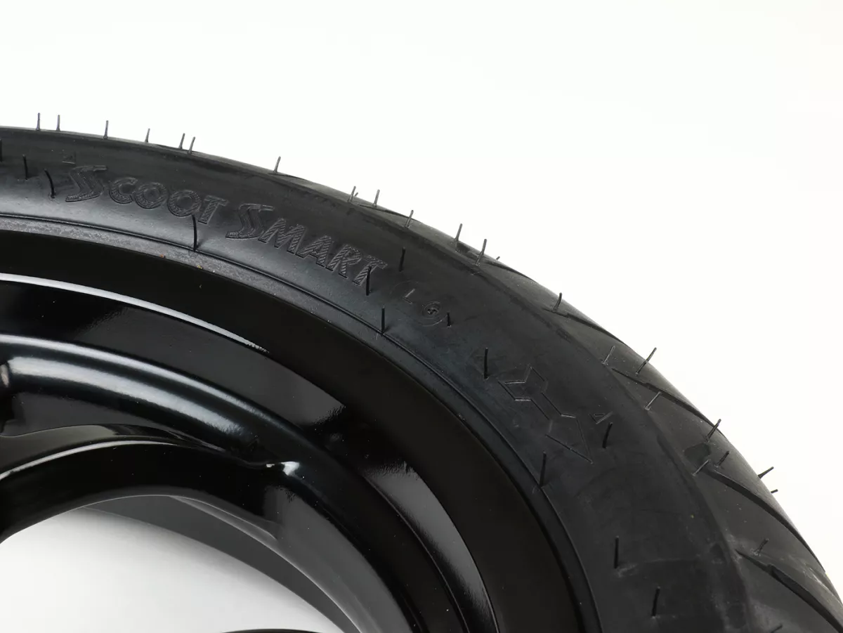 Komplett bakhjul -BGM PRO SPORT 13 tum- DUNLOP ScootSmart 2 130/70-13 - Vespa GTS, GTS Super, GTV, Sei Giorni, GT 60, GT, GT L 125-310cc - glänsande svart