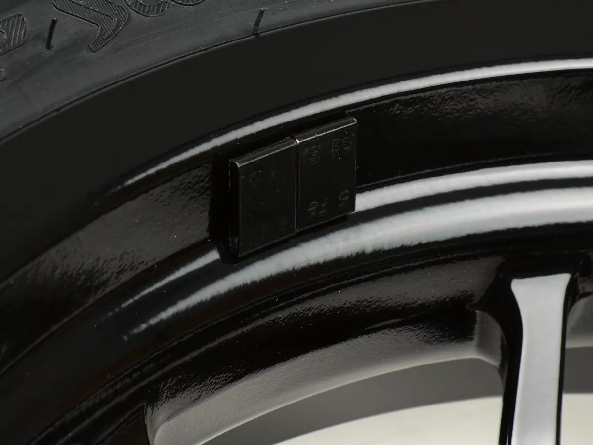Komplett hjulsats (fram + bak inkl. monteringssats) -BGM PRO SPORT 13 tum- DUNLOP ScootSmart 120/70-13 + 130/70-13 - Vespa GTS, GTS Super, GTV, Sei Giorni, GT 60, GT, GT L 125-310ccm - blank svart