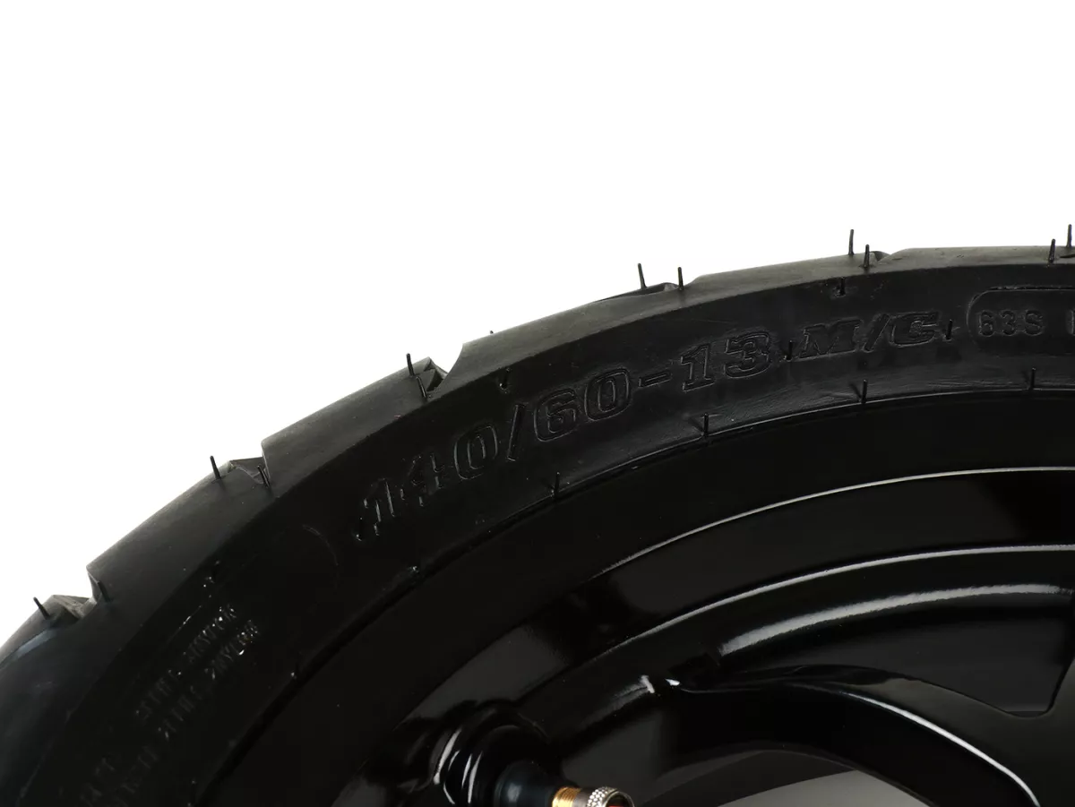 Complete wielset (voor+achter incl. montageset) -BGM PRO SPORT 13 inch- DUNLOP ScootSmart 130+140/60-13 - Vespa GTS, GTS Super, GTV, Sei Giorni, GT 60, GT, GT L 125-310ccm - glanzend zwart