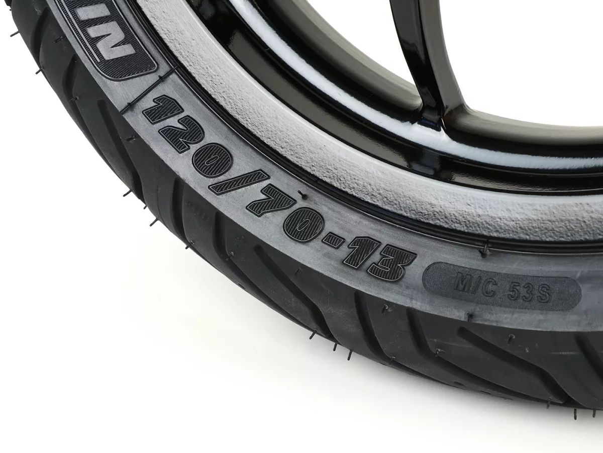 Juego completo de ruedas (delantera+trasera incl. juego de montaje) -BGM PRO SPORT 13 pulgadas- MICHELIN City Grip 2 120/70-13 + 130/70-13 - Vespa GTS, GTS Super, GTV, Sei Giorni, GT 60, GT, GT L 125-310ccm - negro brillante