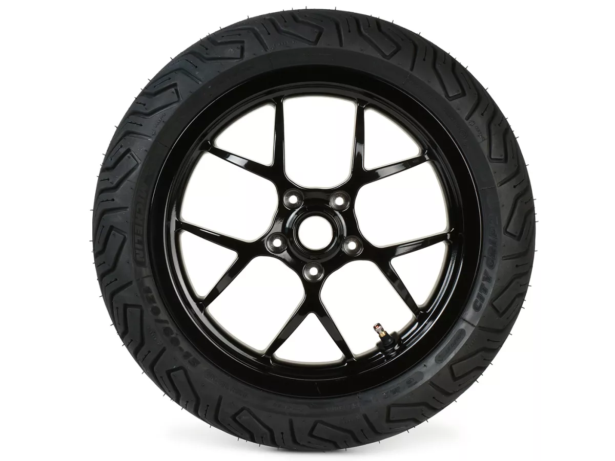Compleet voorwiel -BGM PRO SPORT 13 inch- MICHELIN City Grip 2 130/60-13 - Vespa GTS, GTS Super, GTV, Sei Giorni, GT 60, GT, GT L 125-310cc - glanzend zwart
