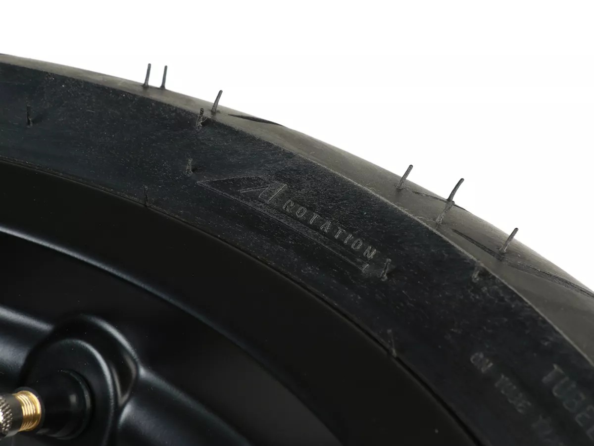Komplett hjul -BGM PRO SPORT 13 tum- DUNLOP ScootSmart 120/70-13 - Vespa GTS, GTS Super, GTV, Sei Giorni, GT 60, GT, GT L 125-310cc - svart matt