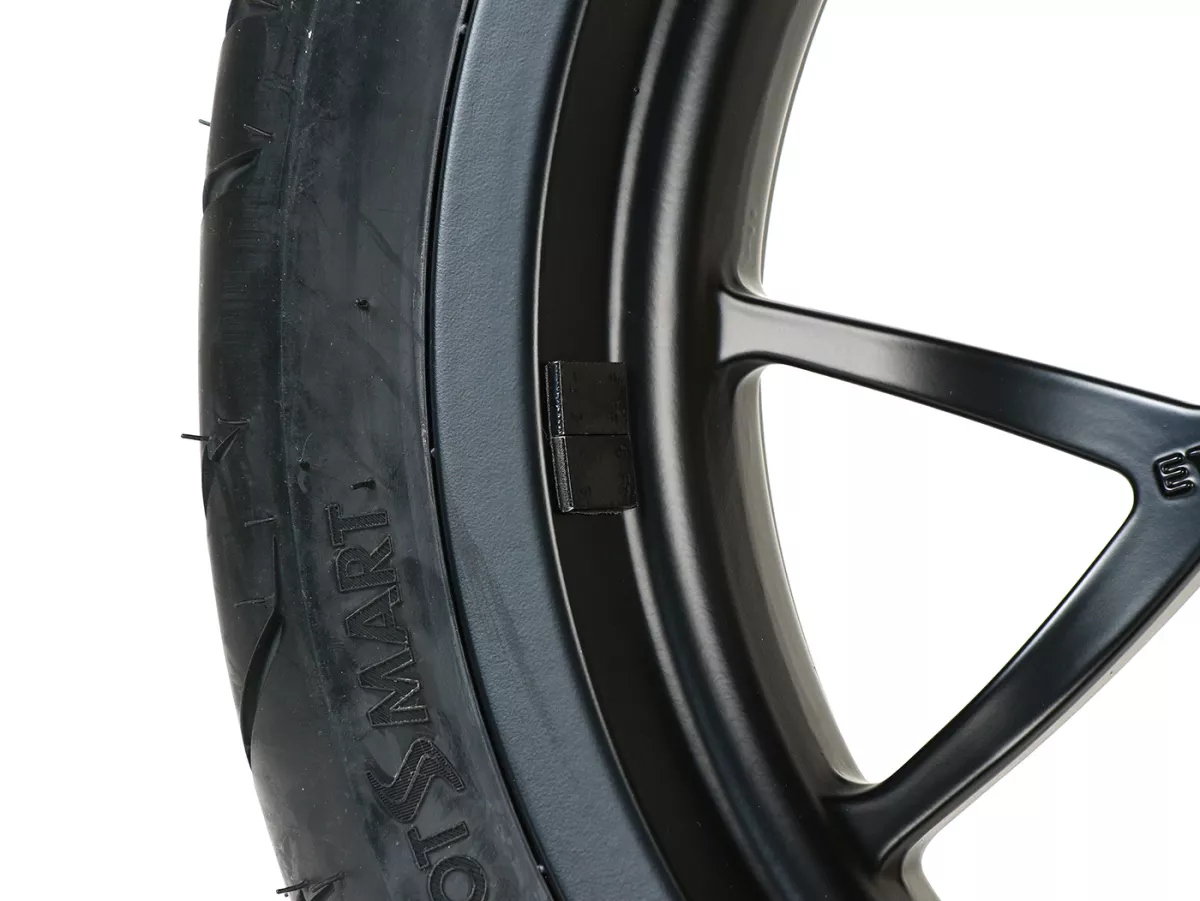 Complete wielset (voor+achter incl. montageset) -BGM PRO SPORT 13 inch- DUNLOP ScootSmart 120/70-13 + 130/70-13 - Vespa GTS, GTS Super, GTV, Sei Giorni, GT 60, GT, GT L 125-310cc - mat zwart