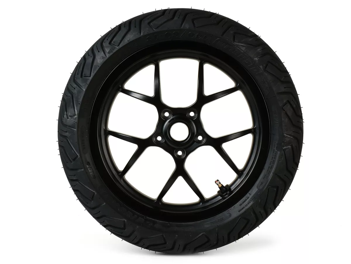 Rueda delantera completa -BGM PRO SPORT 13 pulgadas- MICHELIN City Grip 2 130/60-13 - Vespa GTS, GTS Super, GTV, Sei Giorni, GT 60, GT, GT L 125-310cc - negro mate