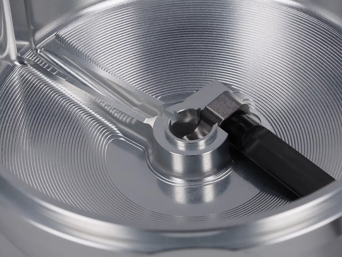 Tapa de embrague completa -BGM Pro Superstrong CNC Vespa Largeframe (1958-1962)- Conversión a embrague tipo PX para Vespa VBA1T, VBB1T, VNA2T, VNB1T-VNB3T, VGLA1T, VGLB1T, plata