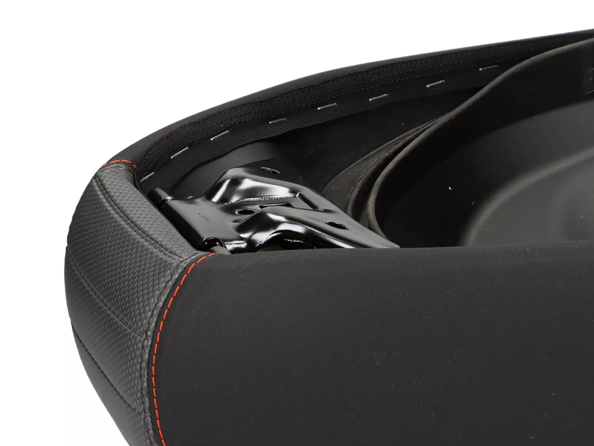 Sittbänk -PIAGGIO- Vespa GTV HPE 300 RST 2023 Euro 5 nyckellös ABS 4T 4V LC (ZAPMD3108)