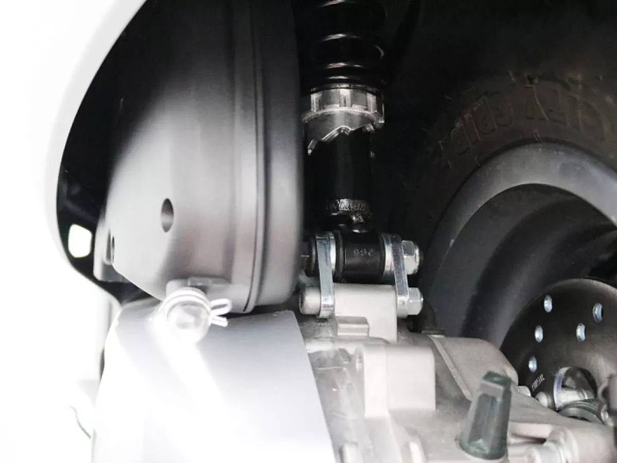 Shock absorber mount -MIZU- Vespa GT, GTS, GTV 125-300cc, lowering 30mm