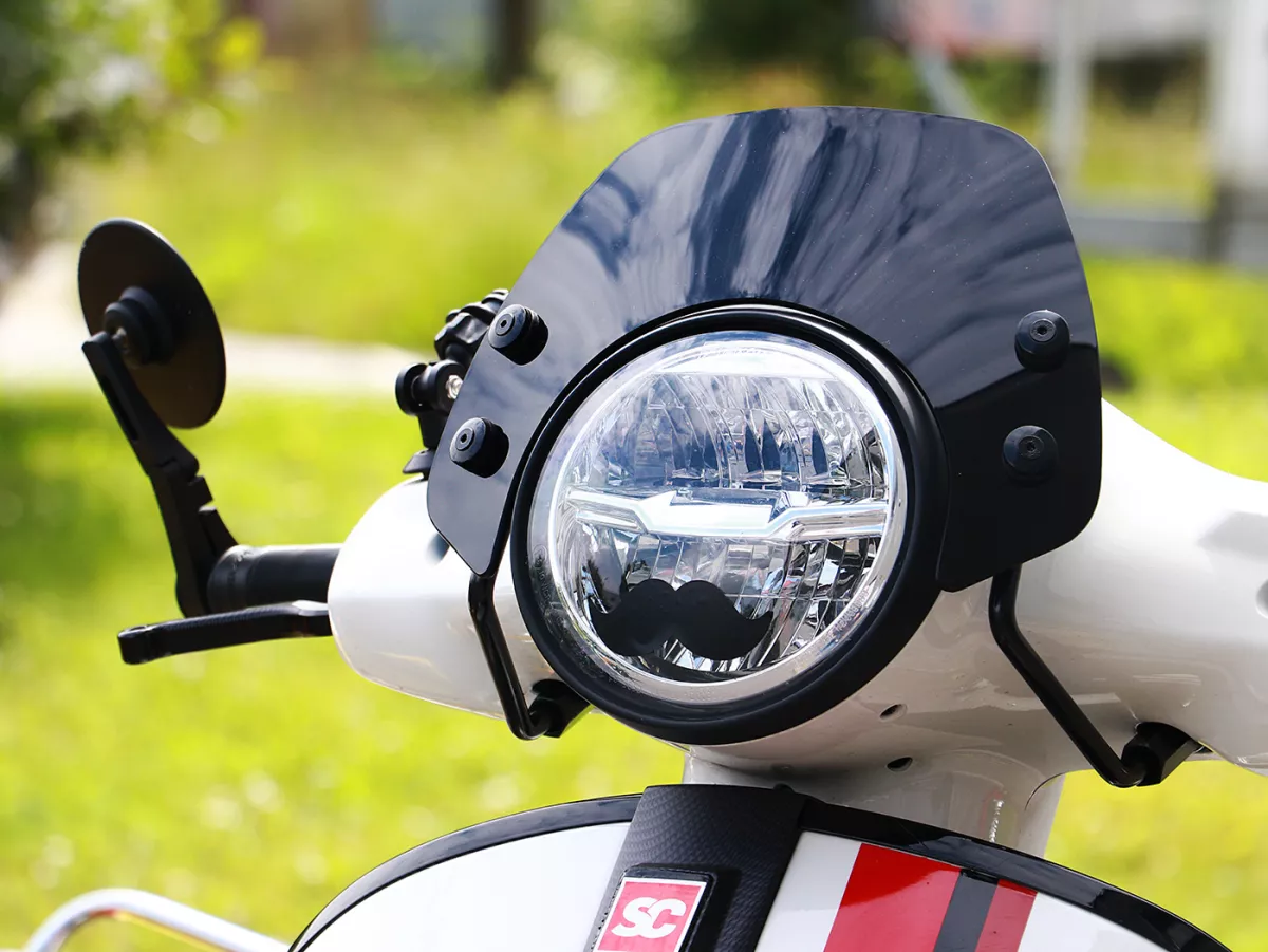 Flyscreen with chromed brackets -MOTO NOSTRA- w=293mm, h=101mm- Vespa GTS 125-310 Keyless - black tinted glass'