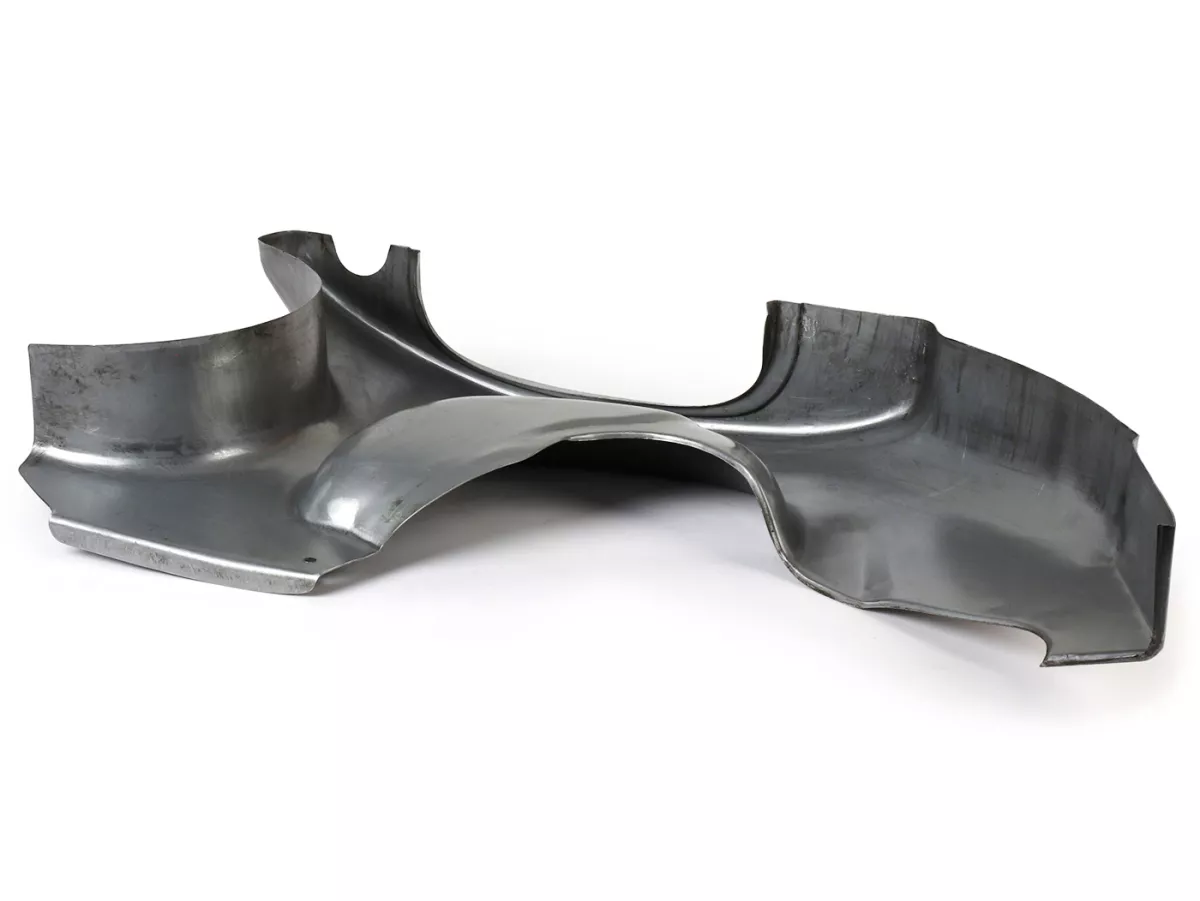Reparaturblech Seitenteil Rahmen (hinten rechts) -PREMIUM- Vespa Sprint (VNL1T/VBL1T), GT/GTR125 (VNL2T), Super (VNC/VBC), Rally (VSD1T/VSE1T), GS160 (VSB1T), SS180 (VSC1T), VBB2T, VNB4T, VNB5T, VNB6T, GL150 (VLA1T), T4 / Touren - Motorseite