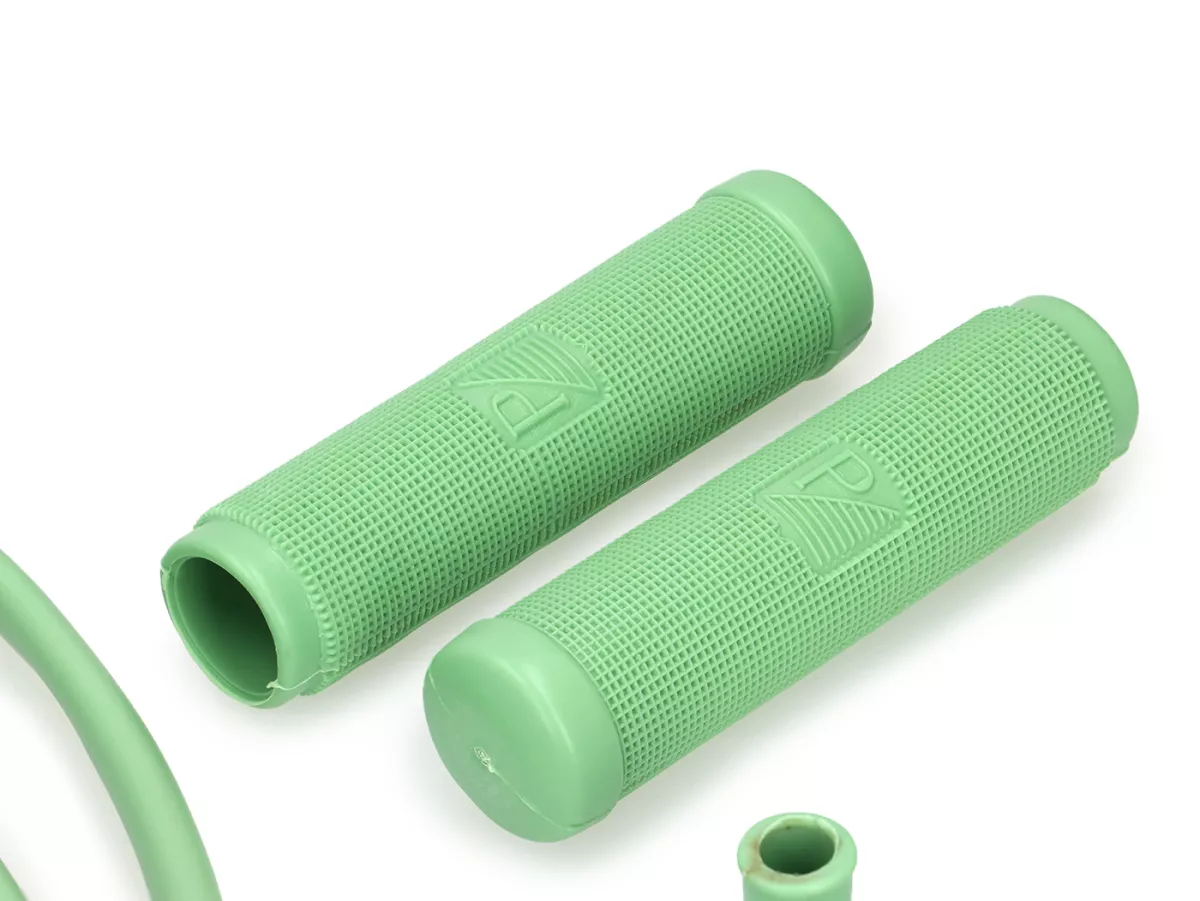 Rubber parts set -PREMIUM- Vespa Wideframe lamp bottom / Faro Basso V1-15, V30-33, VU, VM, VN, ACMA, VL, VB, VGL1 - pale green (RAL6021) - 15 parts