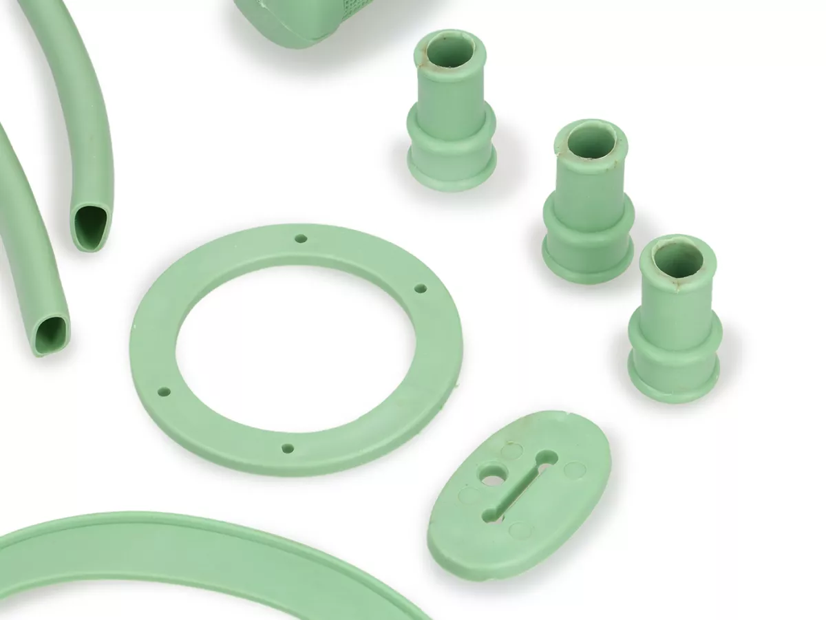 Rubber parts set -PREMIUM- Vespa Wideframe lamp bottom / Faro Basso V1-15, V30-33, VU, VM, VN, ACMA, VL, VB, VGL1 - pale green (RAL6021) - 15 parts