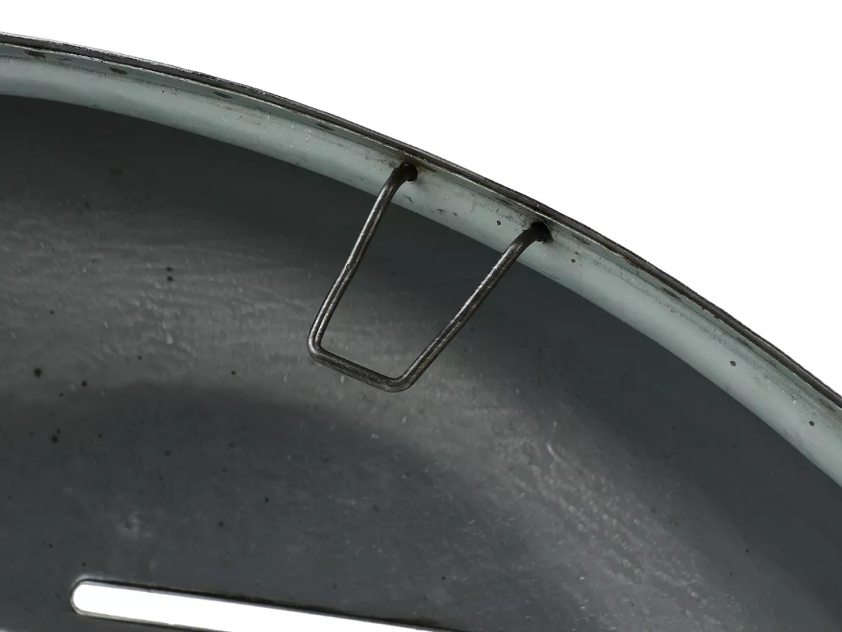 Set de capots latéraux -PREMIUM QUALITÉ- Vespa GS150 (VS1) / GS3 - 7 fentes, fermeture à mousqueton, avec volet de compartiment latéral pour levier, métal huilé non peint