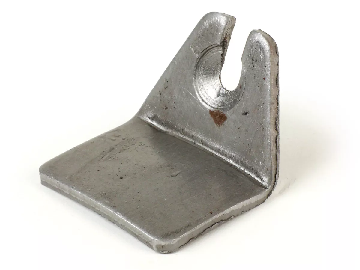 Set de capots latéraux -PREMIUM QUALITÉ- Vespa GS150 (VS1) / GS3 - 7 fentes, fermeture à mousqueton, avec volet de compartiment latéral pour levier, métal huilé non peint