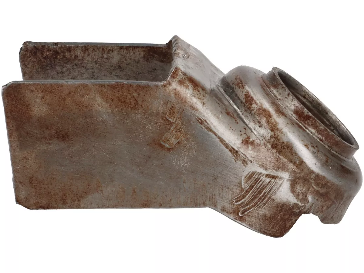 Tôle de réparation butée de direction - logement inférieur de la rotule de direction -PREMIUM- Vespa V50, PV, ET3 - pièce de rechange nécessaire pour la réparation du cadre / à souder