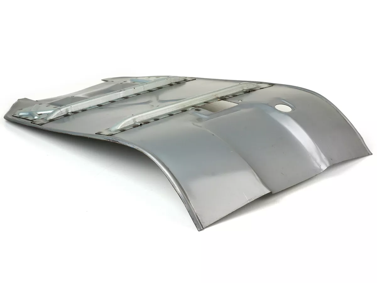 Panel lantai perbaikan -PREMIUM 710x420mm, desain melengkung- untuk Vespa Smallframe (lubang pedal rem bundar, tahun 68-79) - 50N, 50 L, 50 R, SS50, PV, ET3 - bala bantuan X +X/K, dua penyangga