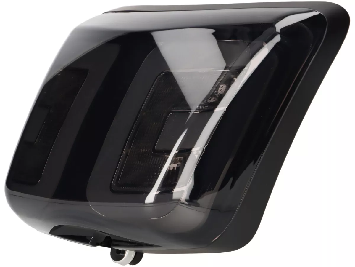 Fanale posteriore oscurato, telaio nero opaco -POWER 1- Vespa GTS 125-300 , GTS Super 125-300, GTV 125-300 (2018-2022)