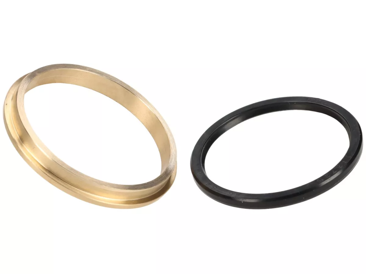 Kickstart lever bush -OEM QUALITY- Vespa Wideframe VL, VB, GS 150 (VS1-VS4) - machined 24mm width for kickstart lever