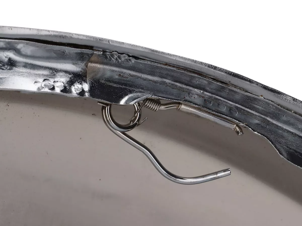 Side panel rhs -VESPA- Vespa PX80, PX125, PX150, PX200, T5 125cc (models with indicators) - external fastener - chrome plated