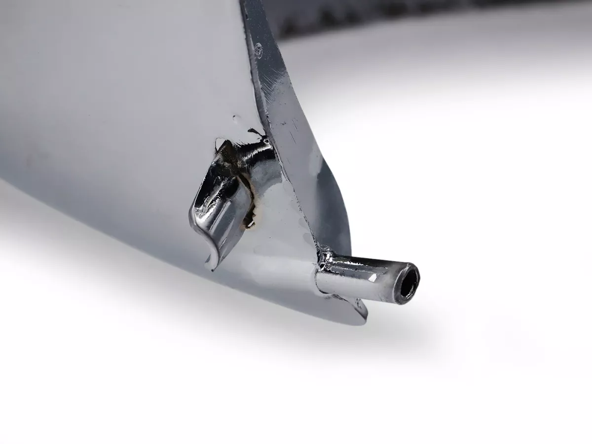 Seitenhaube rechts -VESPA- Vespa PX80, PX125, PX150, PX200, T5 125cc (Modelle mit Blinker) - Innenverschluss - verchromt