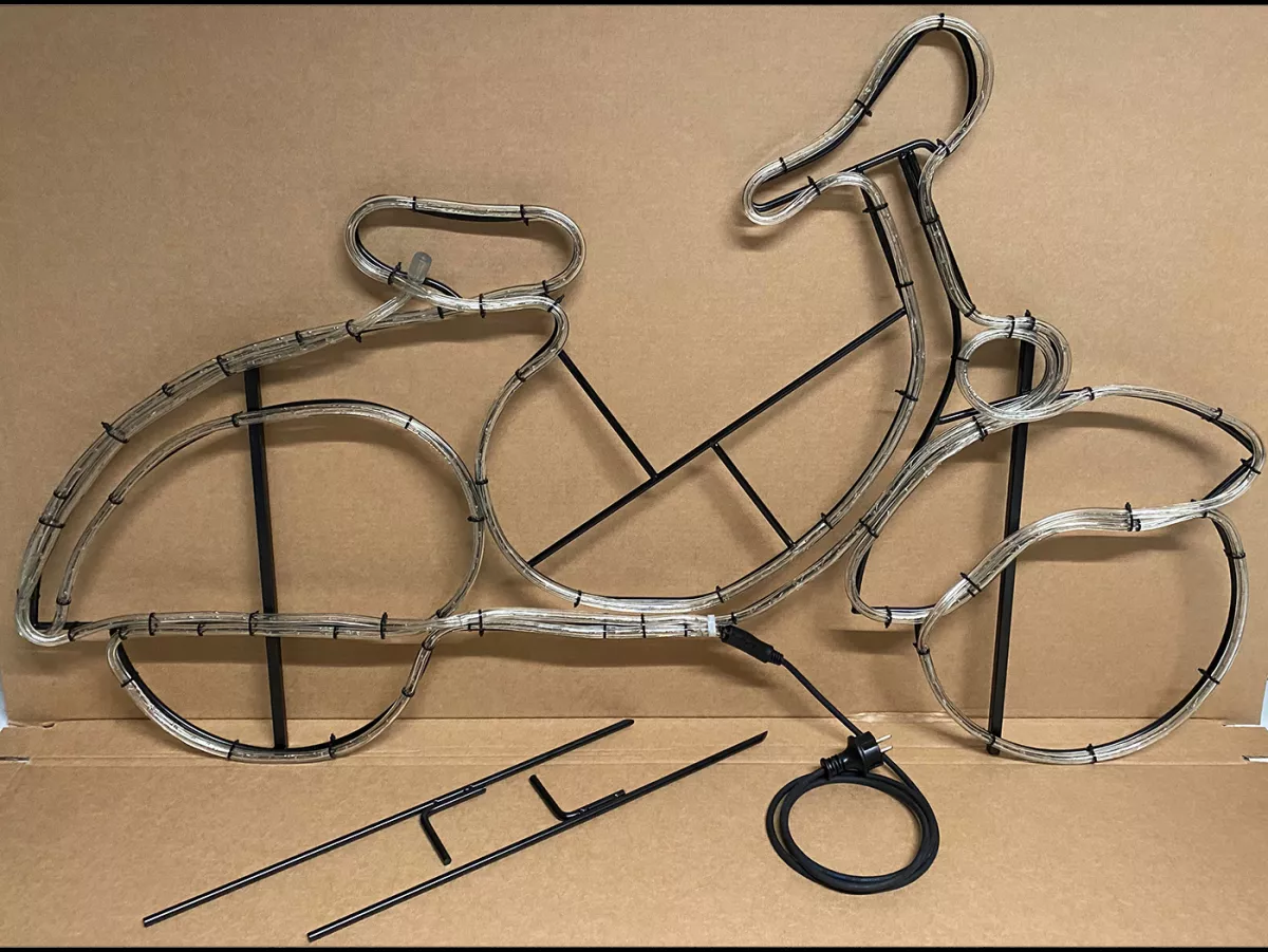Wire frame -Vespa Oldie, Made in Germany, approx. 126x76cm- wire Ø8mm, KTL coated, incl. ground spikes - can be used as a decorative element indoor/outdoor - for fairy lights, as a plant climbing frame, wall emblem or decorative element