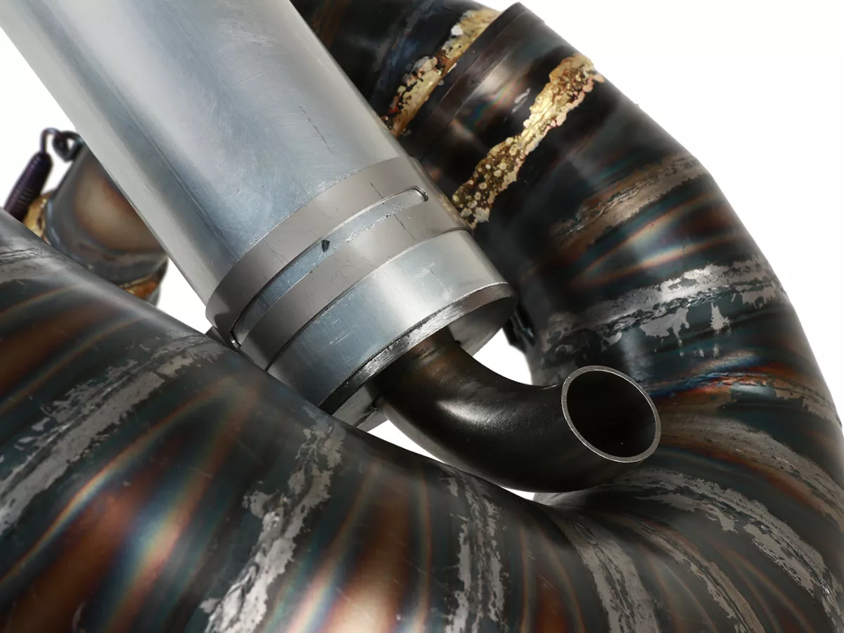 Escape -EGIG PERFORMANCE BOA (Curly)- Quattrini M200 Ø=44mm, silenciador atornillado- Vespa ET3, PV125 - Amortiguador desplazado necesario