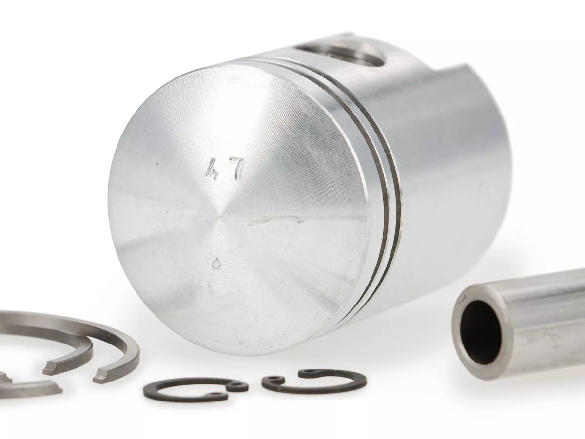 Piston -GOL- Vespa SS90 (V9SS1T), 90 Racer (V9SS2T), V90 2° (V9A1T, 25001-) - Pin piston Ø15mm - Ø47.0mm (STD)