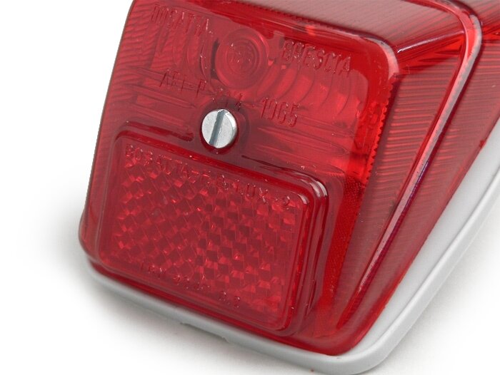 Tail light -BOSATTA- Vespa V50 N (V5A1T 122877-), V50 R, V50 L (Italian, 1966-1983)