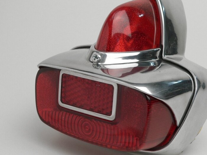 Rear light -PREMIUM- Vespa Largeframe VNB1-5, VBA1T (110486-), VBB1T, VBB2T, GL150 (VGLA1T, 25241-), GS160 (VSB1T), Wideframe GS150, (VS5T, 87590-) - chrome-plated