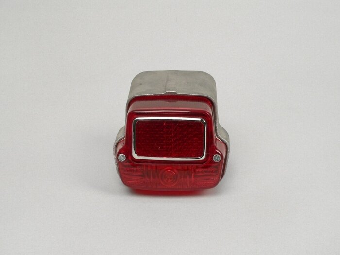 Taillight -PREMIUM- Vespa V50 (till frame V5A1T0122876) - aluminium incl. rubber seal
