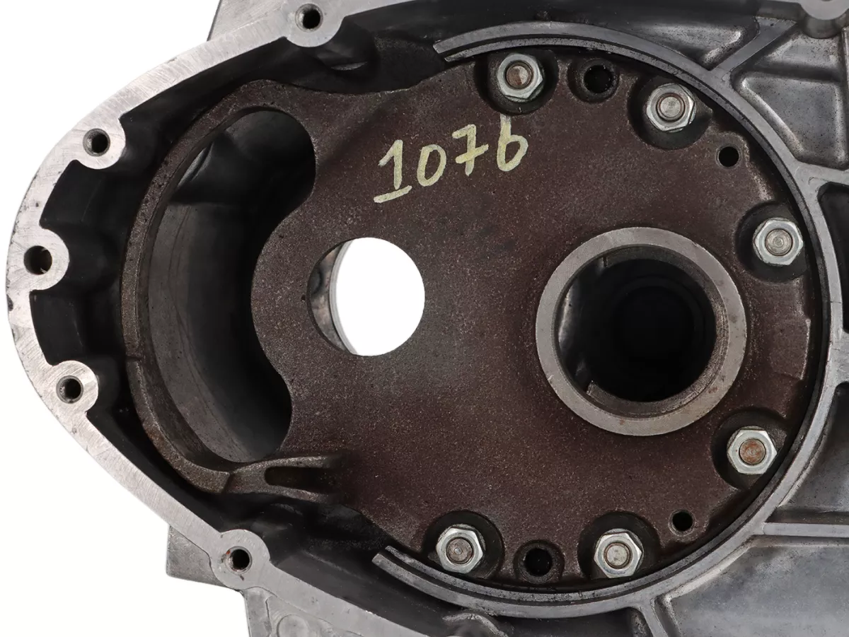 Cárter motor -UNI Auto, 200 cc- Lambretta GP, DL - pulido