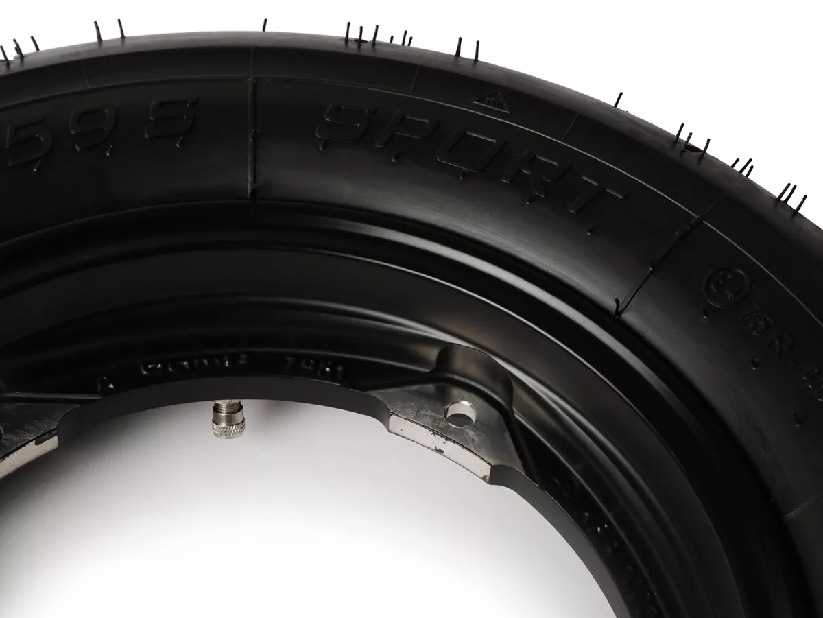 Roue complète - BGM Pro Superstrong - BGM Sport, chambre à air, Vespa Largeframe PX, Sprint, Rally, GT, GTR, TS, T4, LML Star/Stella- 3.50 - 10 pouces TL 59S (reinforced) - Jante 2.10-10 noire matte