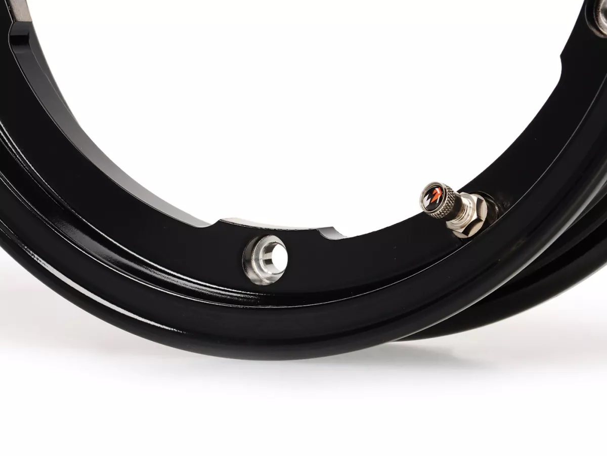 Felge -BGM Pro Superstrong tubeless 2.10-10 Zoll Aluminium- Vespa V50, 50N, Special, PV, ET3, PK50-125 (S/XL/XL2), PX, T5, Sprint, Rally, GT/GTR, LML Star, Deluxe, Stella - schwarz glänzend