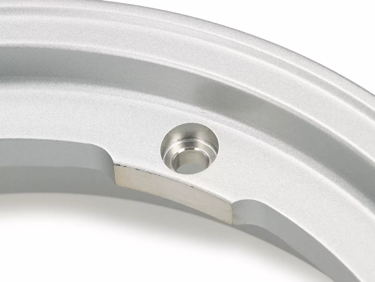 Roda -BGM Pro Superstrong tubeless 2.10-10 inci aluminium- Vespa V50, 50N, Special, PV, ET3, PK50-125 (S/XL/XL2), PX, T5, Sprint, Rally, GT/GTR, LML Star, Deluxe, Stella - Silver