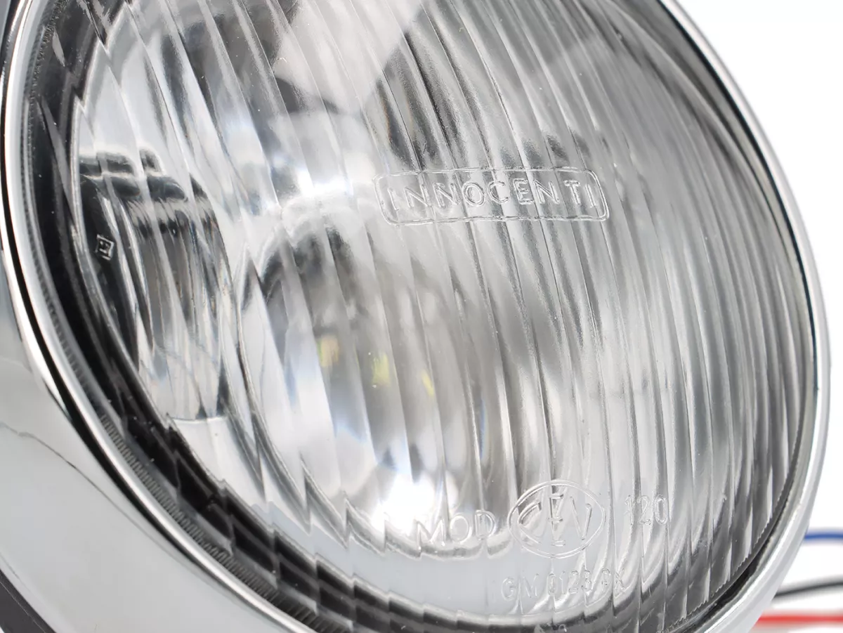 Juego de faros -CASA PERFORMANCE- LED - 12V AC / DC - para conversión de Lambretta LI (series 1-2)
