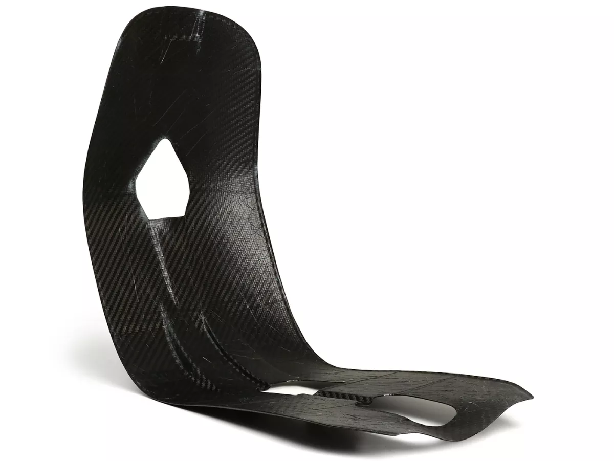 Protector de piernas de fibra de carbono auténtica -CRIMAZ Indy Project- Vespa V50-90, PV125, ET3, PK
