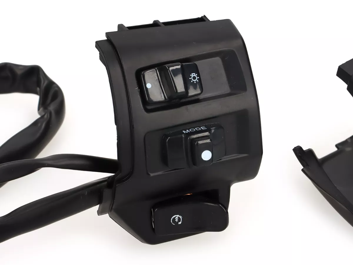 Switch right hand side -DMP- VESPA Primavera 125-150, Sprint 125-150 - incl. front cover - matt black