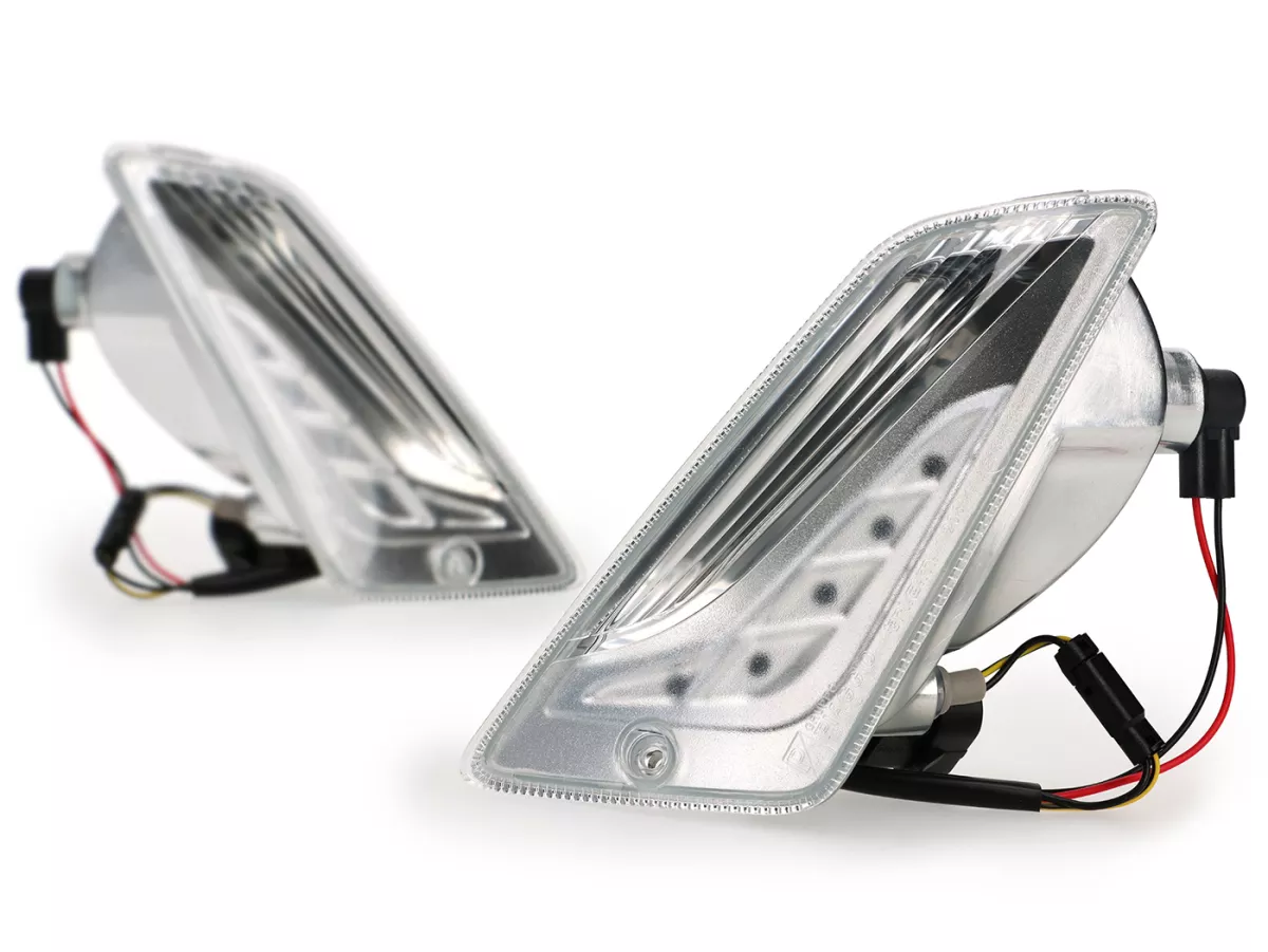 Blinkerssats, vit, fram höger + vänster -PIAGGIO- Vespa GTS Super HPE 300 (ZAPMD3100, ZAPMD3101), Vespa GTV HPE 300 (ZAPMD3102)