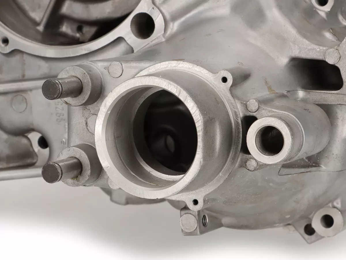 Cárter motor -OEM admisión válvula rotativa, Elestart, sin lubricación separada- Vespa PX125, PX150