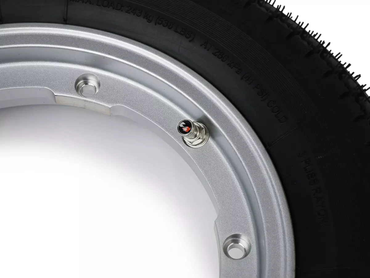 Roda lengkap - BGM Pro Superstrong -BGM Classic, tubeless, Vespa Largeframe PX, Sprint, Rally, GT, GTR, TS, T4, LML Star/Stella- 3.50 - 10 inci TL 59S (diperkuat) - Pelek 2.10-10 - Silver