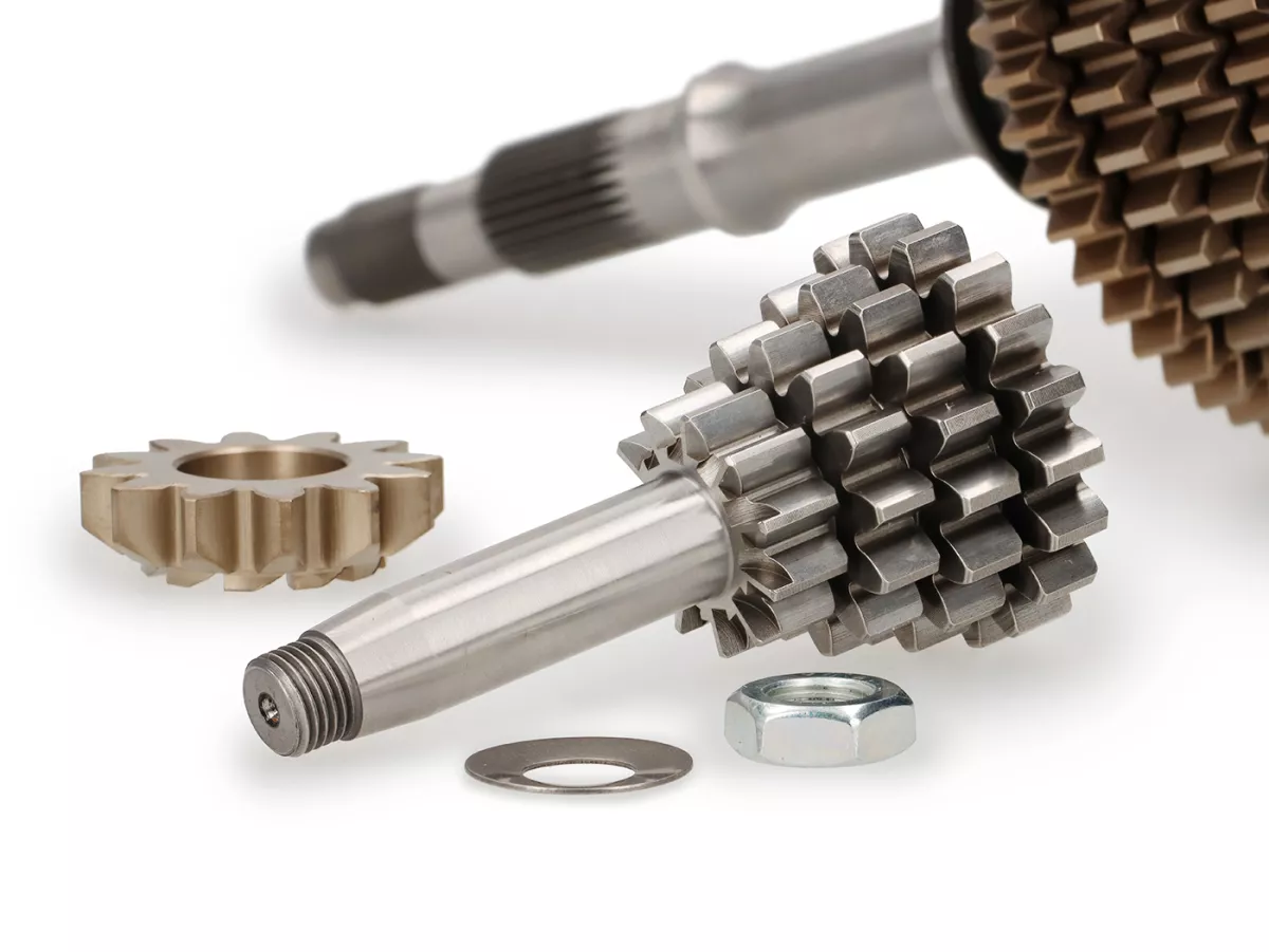 Gearbox lengkap (roda gigi termasuk poros utama + poros tambahan) -EGIG/FAIO X-TRA STRONG, poros penggerak CNC - Vespa Smallframe V50, PV, ET3, PK, HP 4-kecepatan - 18/37-15/38-12/42-10/52 - poros tambahan dengan kerucut