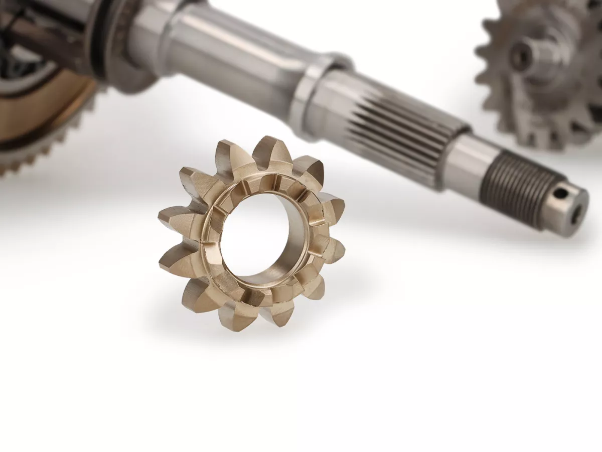 Gearbox lengkap (roda gigi termasuk poros utama + poros tambahan) -EGIG/FAIO X-TRA STRONG, poros penggerak CNC - Vespa Smallframe V50, PV, ET3, PK, HP 4-kecepatan - 18/37-15/38-12/42-10/52 - poros tambahan dengan kerucut