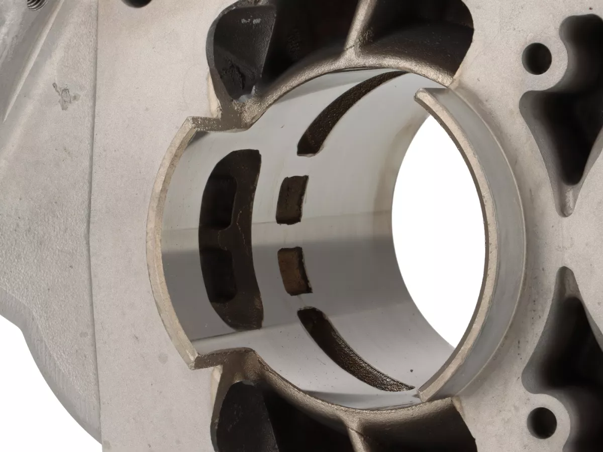Cylinder -EGIG PERFORMANCE 220cc, triple exhaust port, bore Ø68mm, stroke 60mm, connecting rod 117mm - Vespa PV125, ET3 125, PK125