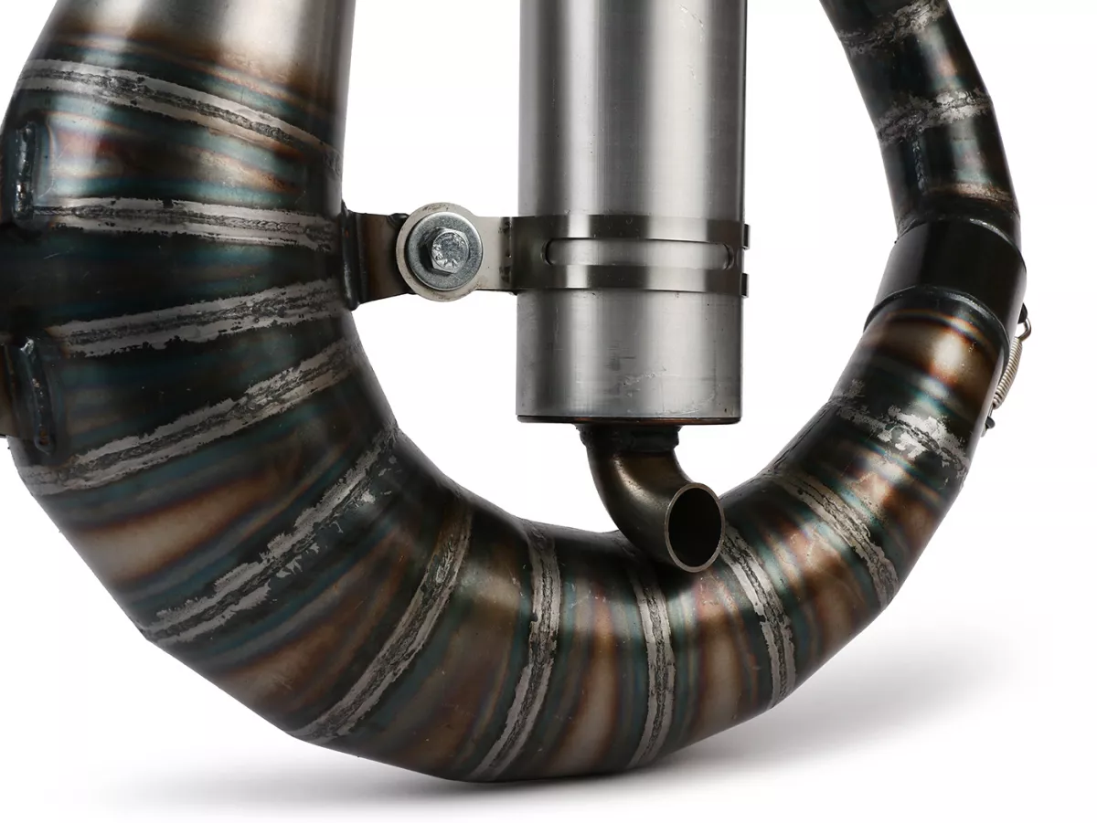 Knalpot -EGIG PERFORMANCE Unisex Curly 125-170/180/187ccm, Ø = 32mm (jarak stud 54-60mm), peredam belakang XXL yang dibaut (Ø70mm) - Vespa ET3, PV125 (juga cocok untuk kendaraan dengan ruang bagasi di penutup sisi kiri)