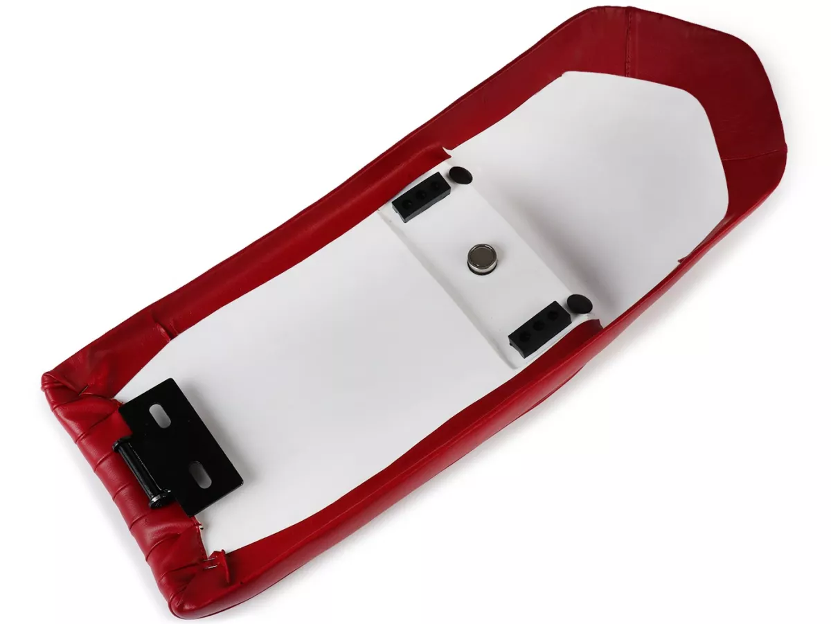 Sits BGM Slope Back, röd för Royal Alloy GP 125/300/350, TG 125/300/350