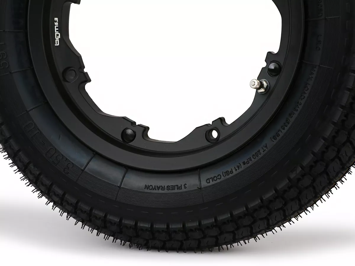 Roue complète -BGM Classic, sans chambre à air, Lambretta- 3.50 - 10 pouces TL 59S (renforcée) - Jante 2.10-10 noire