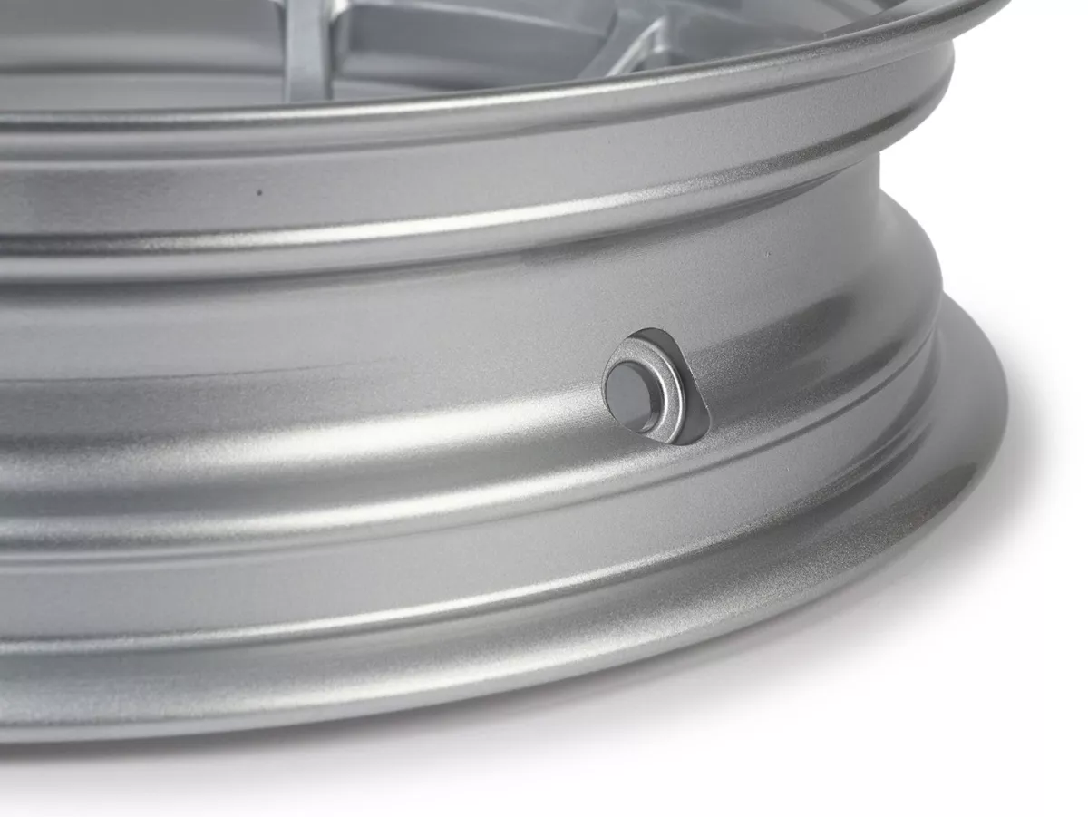 Roda -BGM PRO SPORT - 3.00-13 inci - Vespa GTS, GTS Super, GTV, Sei Giorni, GT 60, GT, GT L 125-310cc - perak