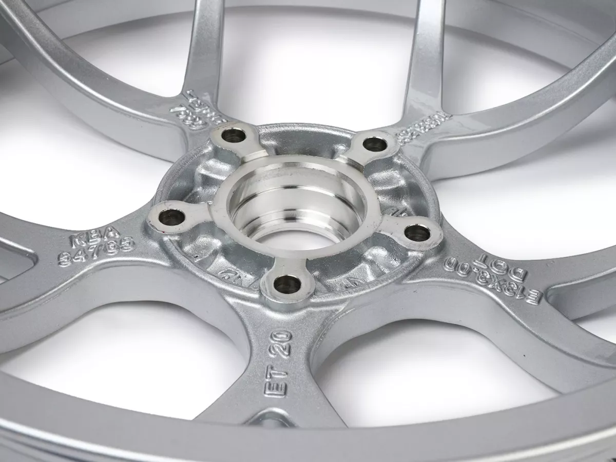 Roda -BGM PRO SPORT - 3.00-13 inci - Vespa GTS, GTS Super, GTV, Sei Giorni, GT 60, GT, GT L 125-310cc - perak