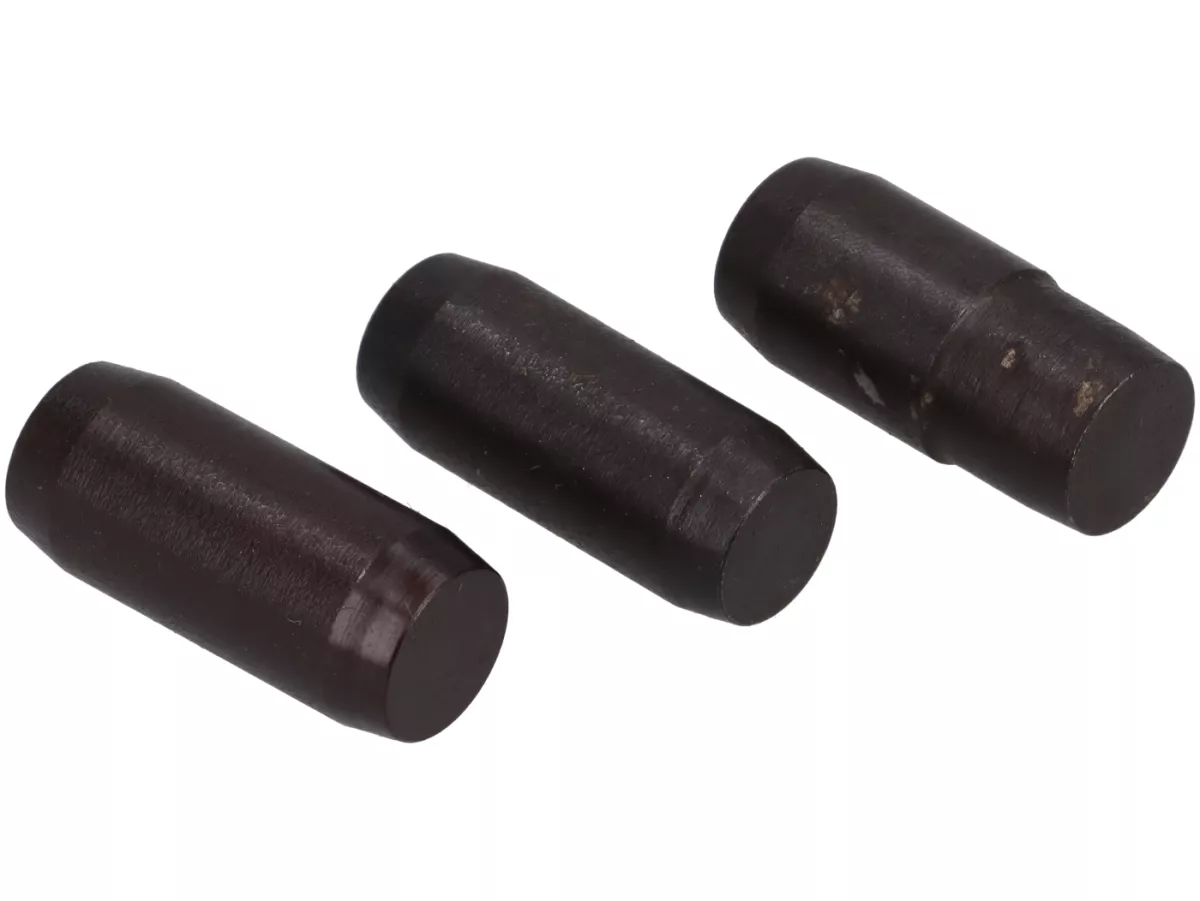 Set di perni di fissaggio carter motore OVERSIZED, piastra di copertura del cambio -MB DEVELOPMENTS- Lambretta LI, LIS, SX, TV (serie 2-3), DL, GP