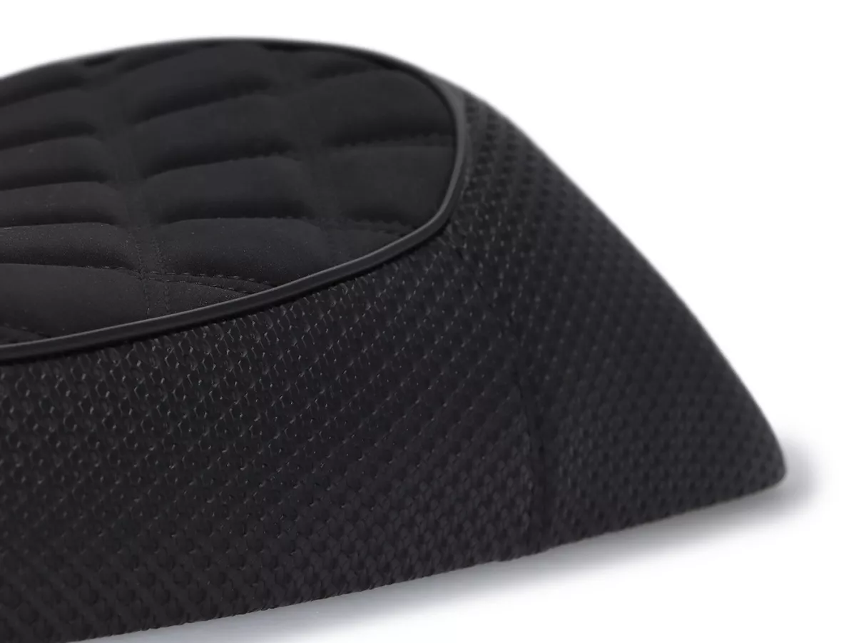 Selle -NISA Black Girl (Corps PVC)- Vespa Largeframe avec bouchon de réservoir rabattable - Vespa PX ancienne, Sprint, TS, GT/GTR, Super, VNA, VNB, VBA, VBB - Noir